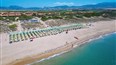 foto plaz hotela Mimose Beach Village v Badesi na talianskom ostrove Sardinia
