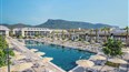 foto pohlad na bazen areal hoteloveho komplexu Swandor Hotels & Resort v stredisku Kemer v Turecku